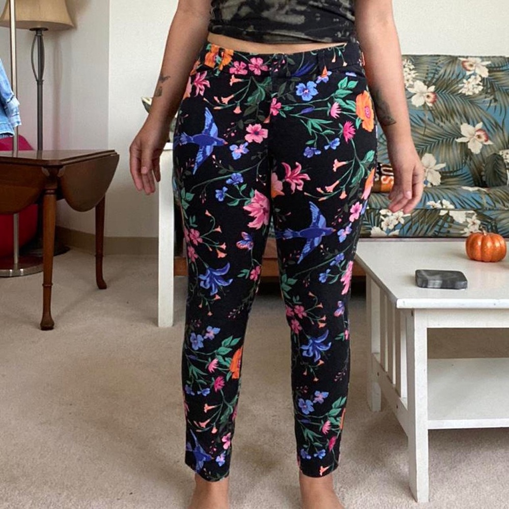 Old navy pixie mid-rise black dress pants with multi-colored flowers
